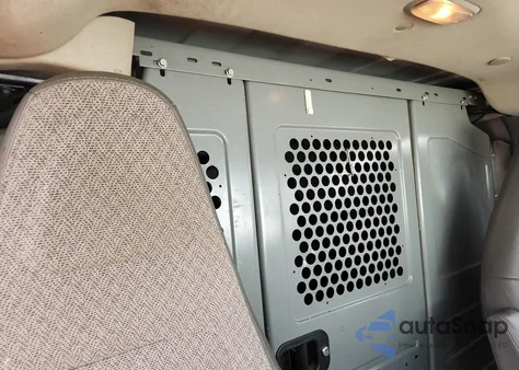 2017 Chevrolet Express G2500 z USA, uszkodzony, nr VIN 1GCWGAFF8H1245013